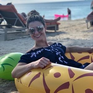 Meet your Posher, Nikki